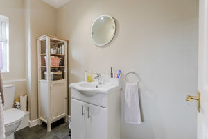 En-Suite - click for photo gallery